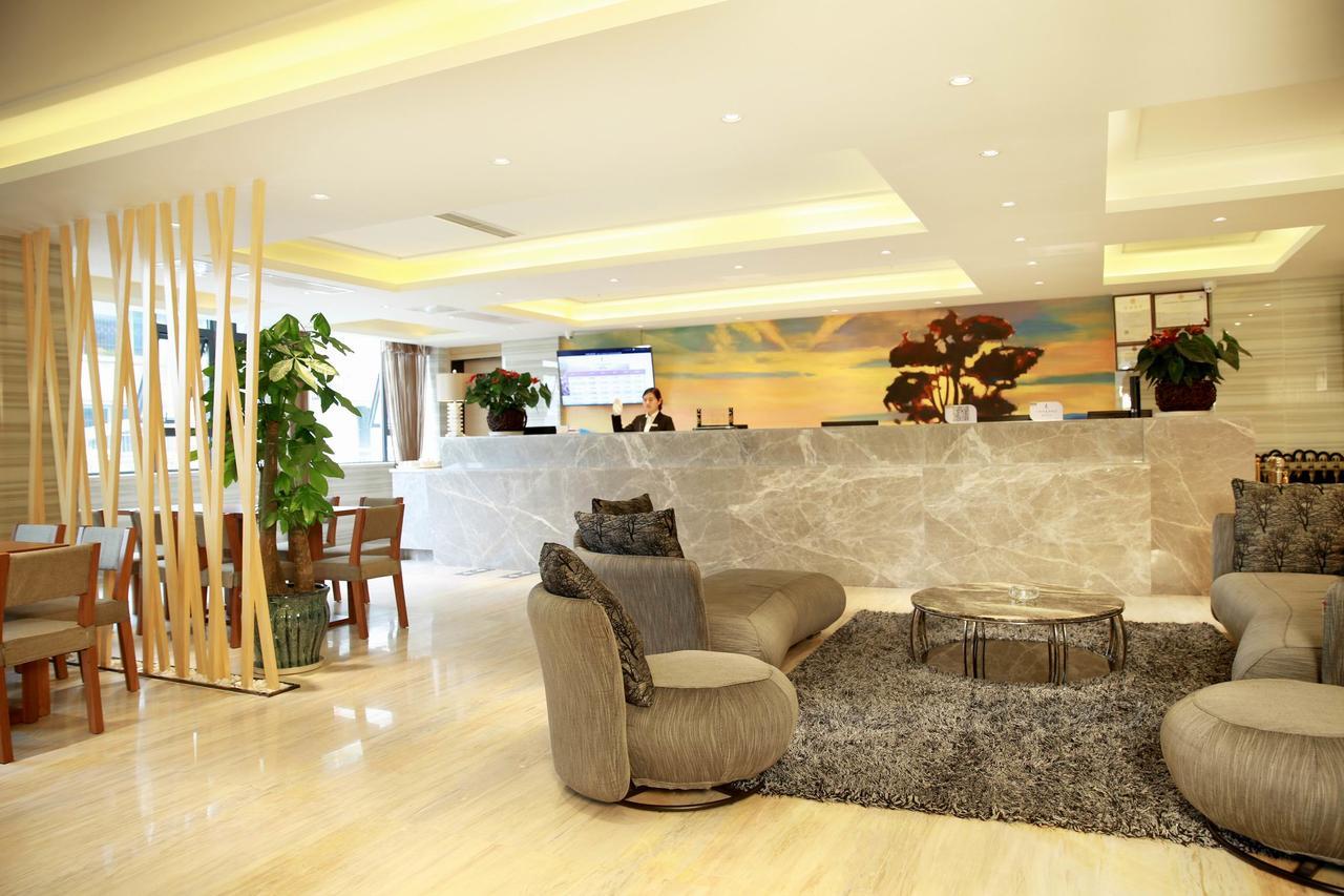 Lavande Hotel Chengdu North Kehua Road ภายนอก รูปภาพ