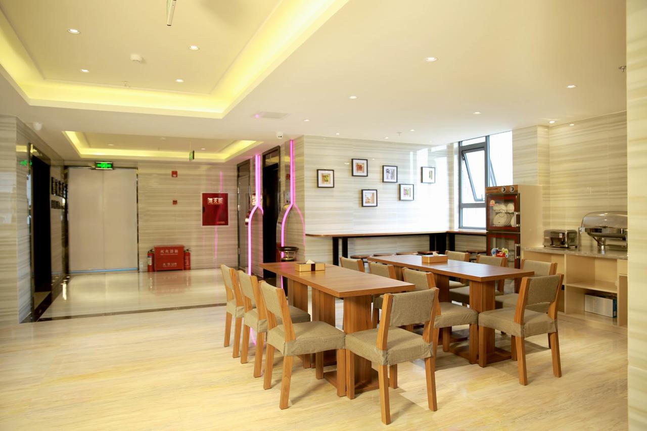 Lavande Hotel Chengdu North Kehua Road ภายนอก รูปภาพ