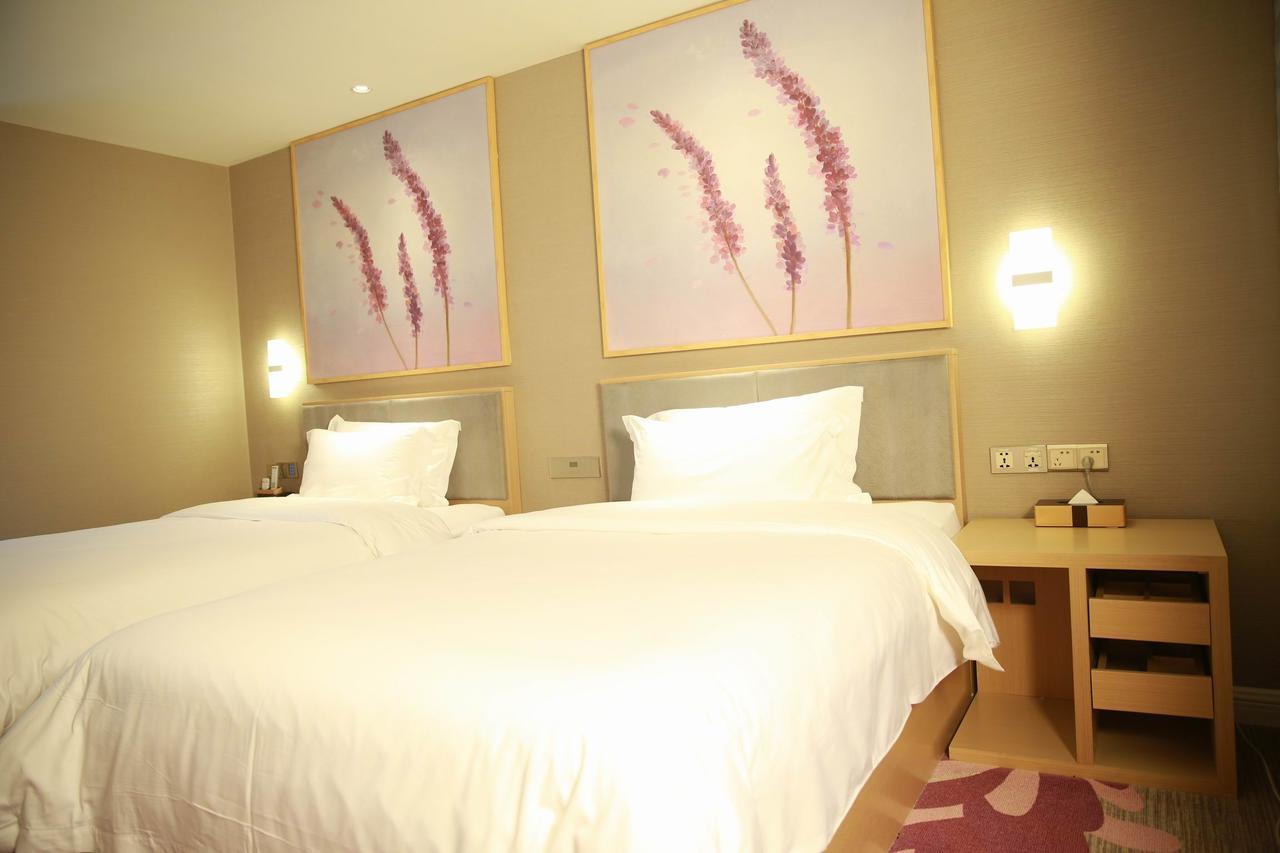 Lavande Hotel Chengdu North Kehua Road ภายนอก รูปภาพ