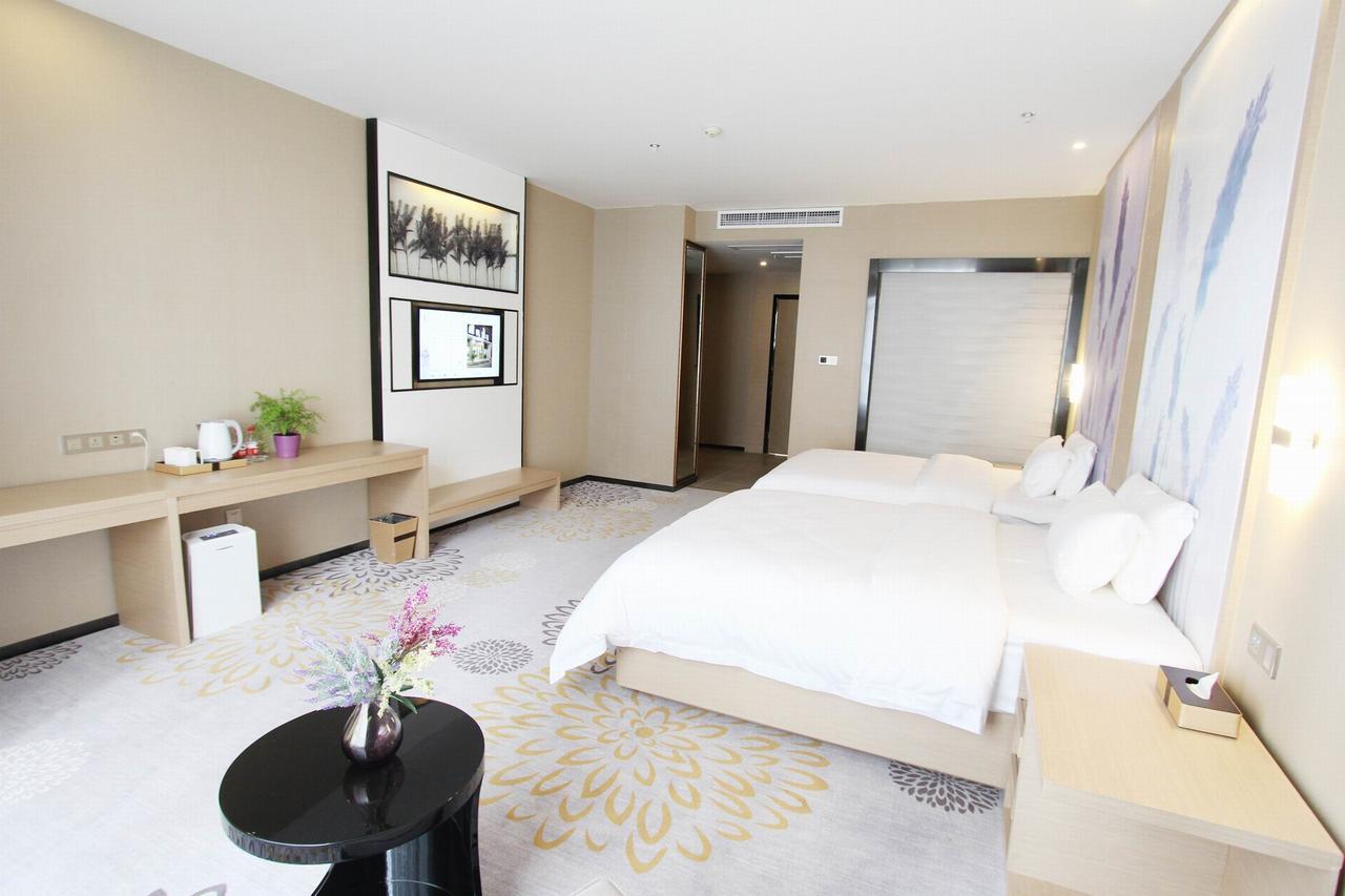Lavande Hotel Chengdu North Kehua Road ภายนอก รูปภาพ