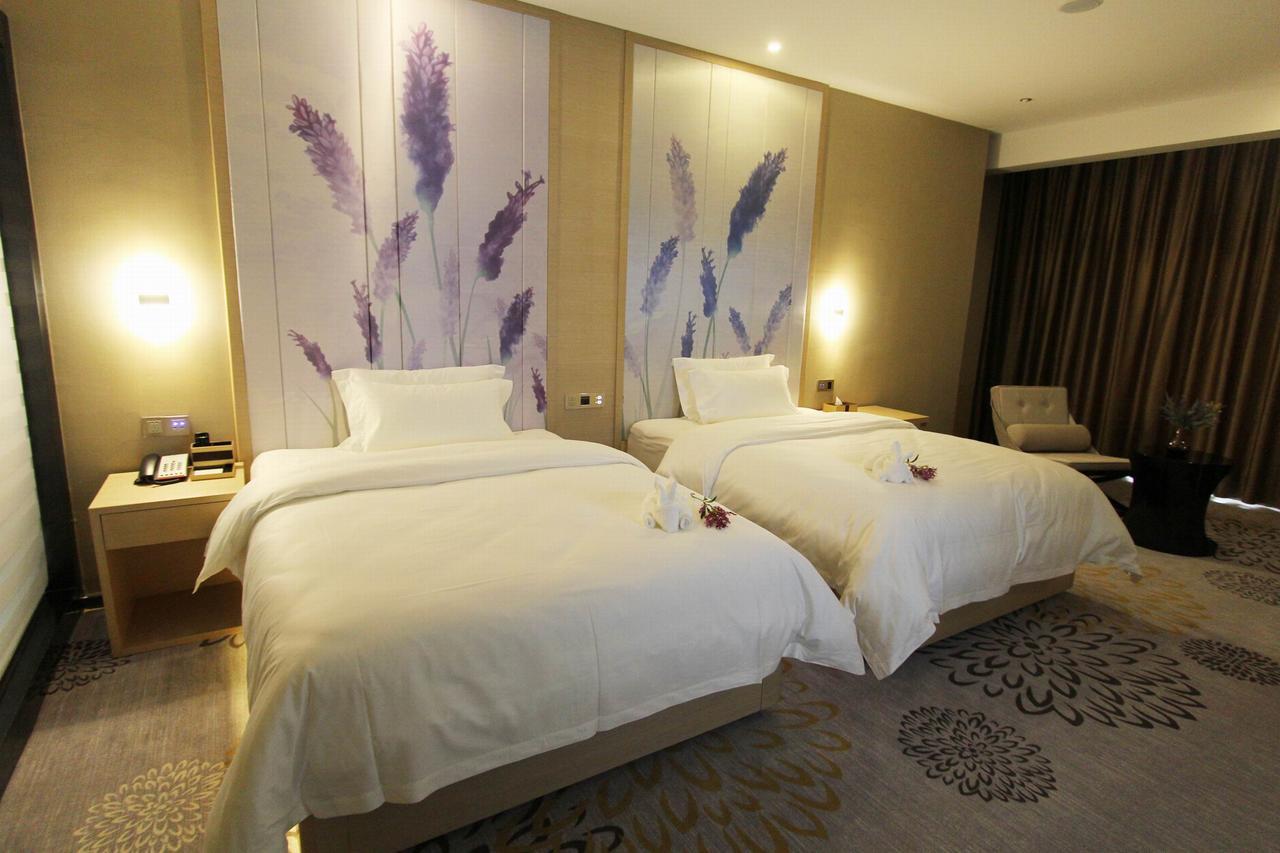 Lavande Hotel Chengdu North Kehua Road ภายนอก รูปภาพ